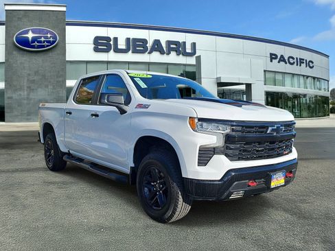 Used 2023 Chevrolet Silverado 1500 LT Trail Boss w/ Protection Package AWD/4WD image 1