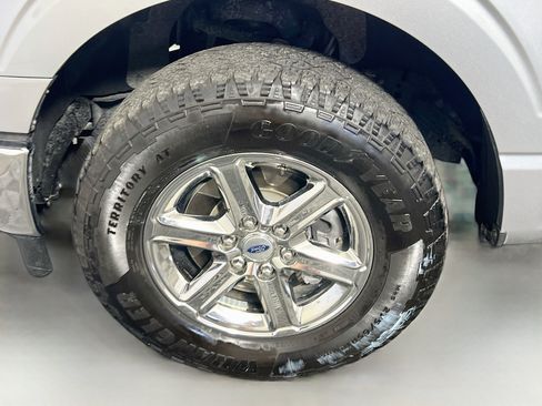 Used 2025 Ford F150 XLT w/ Equipment Group 301A Standard AWD/4WD image 13