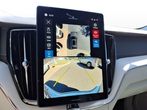 New 2026 Volvo XC60 B5 Ultra w/ Protection Package Premier image 15