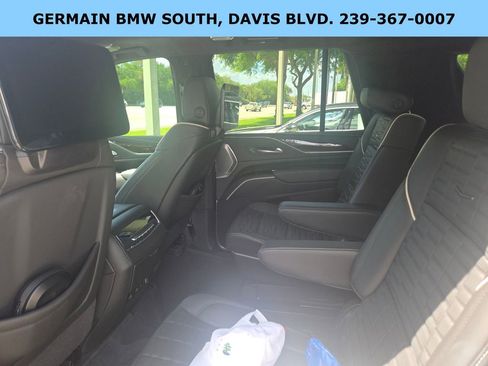 Used 2023 Cadillac Escalade Sport Platinum w/ LPO, ONYX Package image 37