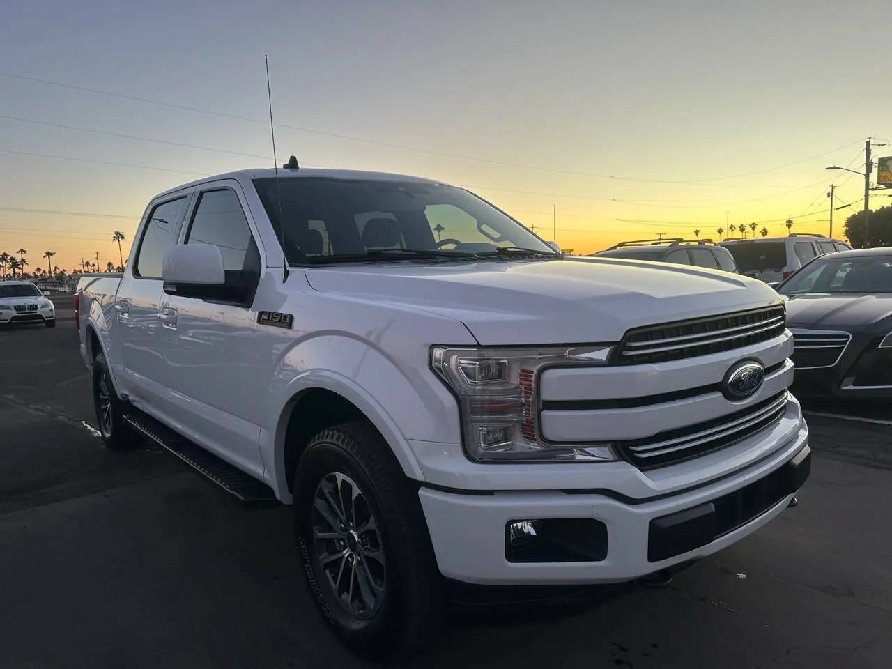 Used 2019 Ford F150 Lariat w/ Equipment Group 502A Luxury AWD/4WD image 13