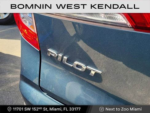 Used 2021 Honda Pilot EX image 4