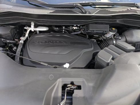Certified 2025 Honda Ridgeline RTL image 13