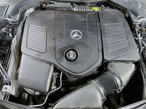 Used 2023 Mercedes-Benz C 300 4MATIC Sedan image 29