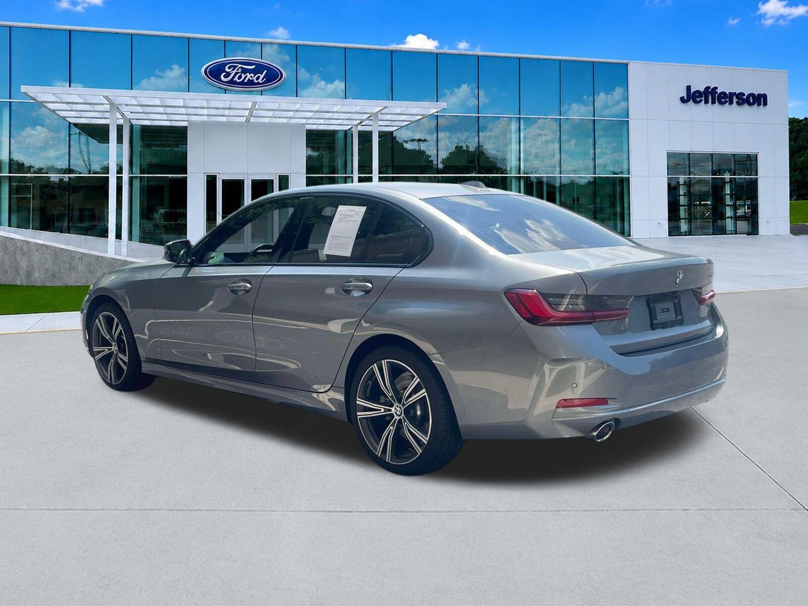 Used 2023 BMW 330i Sedan RWD image 5