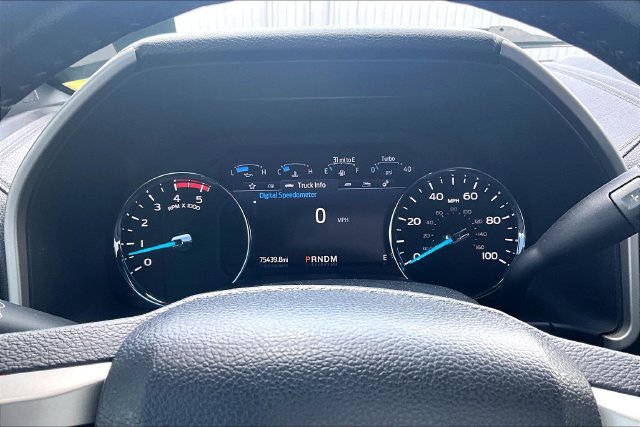 Certified 2022 Ford F350 Lariat w/ Tremor Off-Road Package AWD/4WD image 21