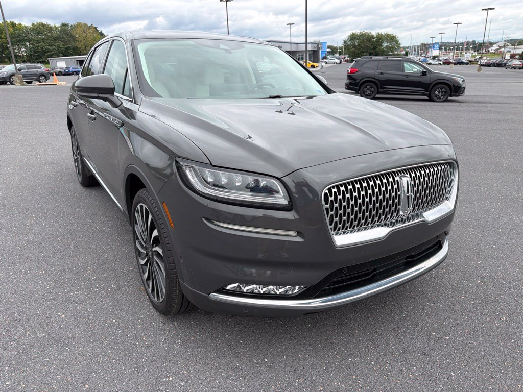 Certified 2022 Lincoln Nautilus Black Label w/ Class II Trailer Tow Package AWD/4WD image 7