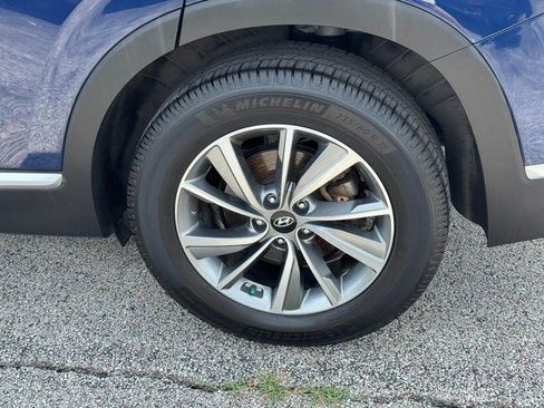 Used 2019 Hyundai Santa Fe SEL FWD image 7