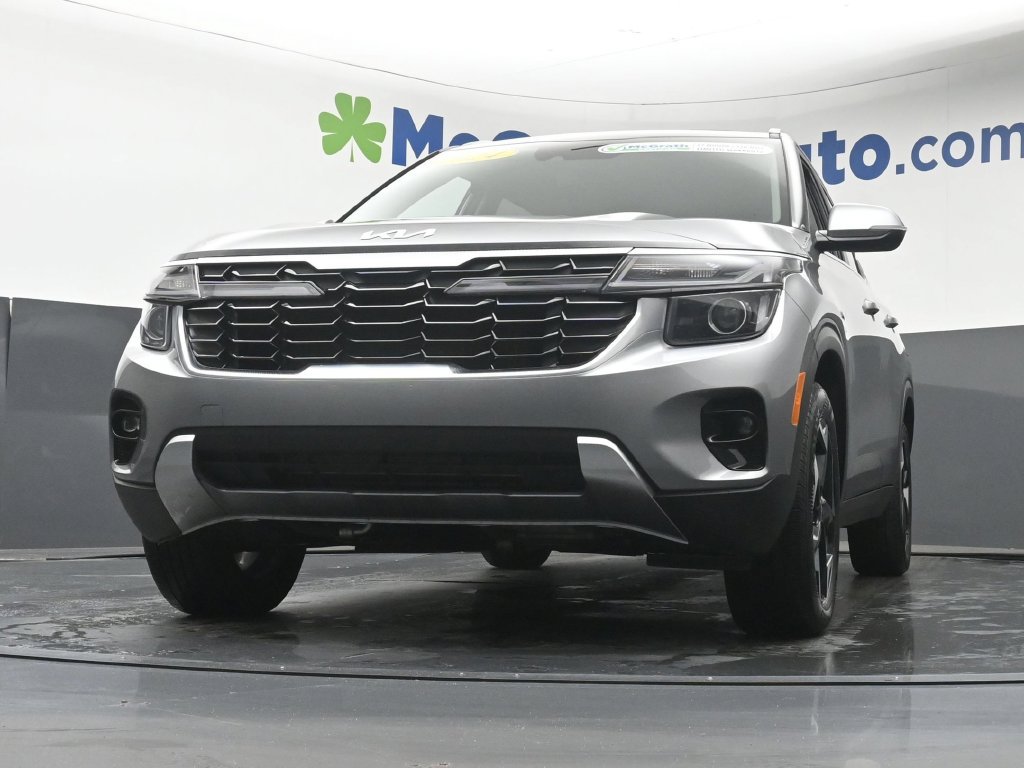 Used 2024 Kia Seltos EX AWD/4WD image 7