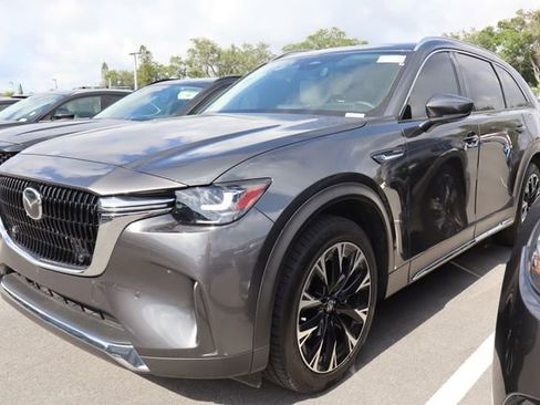 Used 2024 MAZDA CX-90 Plug-In Hybrid w/ Premium Pkg AWD/4WD image 4