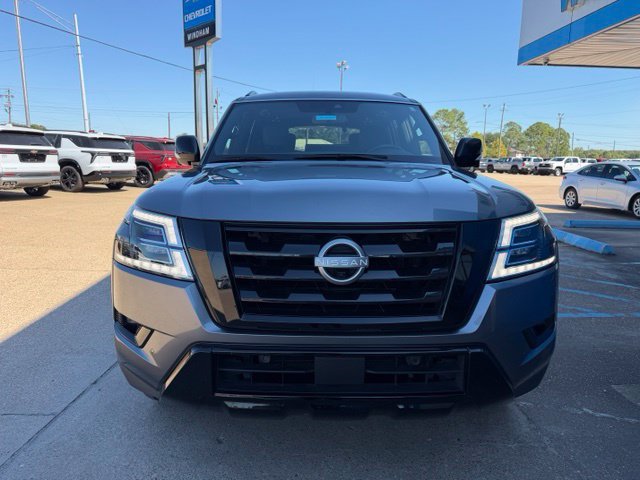 Used 2024 Nissan Armada SL w/ Midnight Edition Package RWD image 3