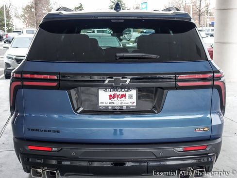 New 2026 Chevrolet Traverse LT w/ Midnight/Sport Edition image 6