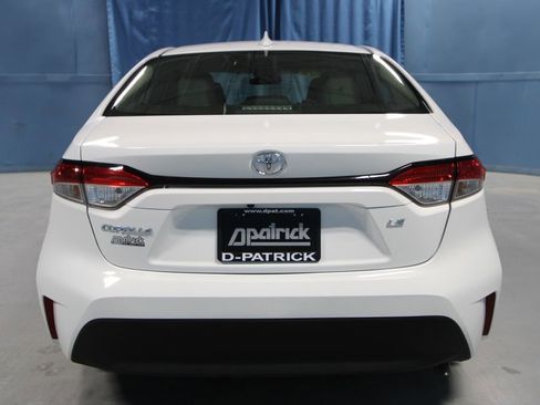 Used 2023 Toyota Corolla LE image 24