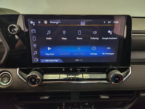 Used 2023 Chevrolet Colorado Trail Boss AWD/4WD image 17