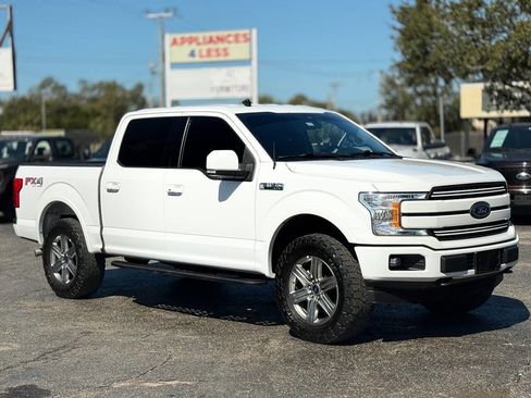 Used 2019 Ford F150 Lariat image 13