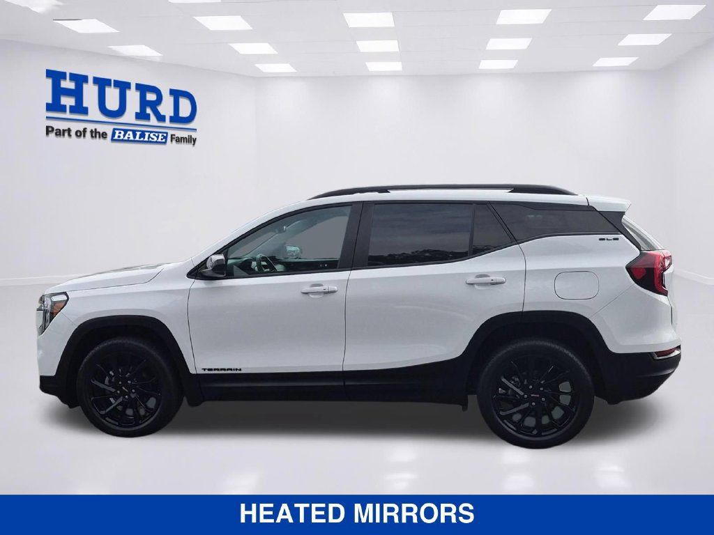 Used 2023 GMC Terrain SLE w/ Driver Convenience Package AWD/4WD image 6