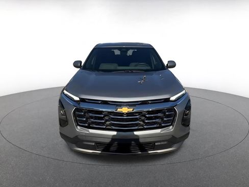 Used 2025 Chevrolet Equinox LT image 4