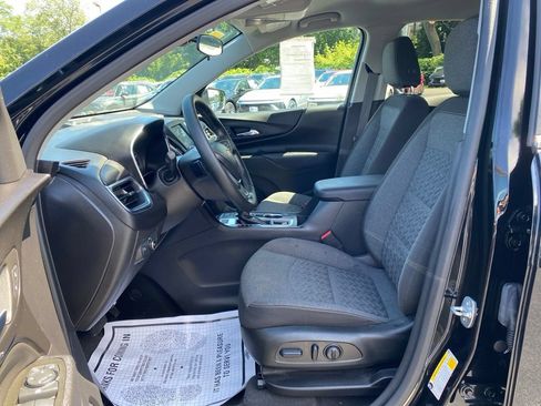 Used 2023 Chevrolet Equinox LT AWD/4WD image 14