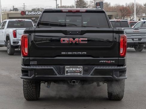 Used 2025 GMC Sierra 1500 AT4X image 4