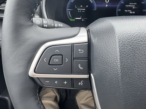 New 2026 Toyota Highlander Platinum image 26