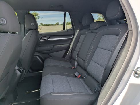New 2026 GMC Terrain Elevation FWD image 14