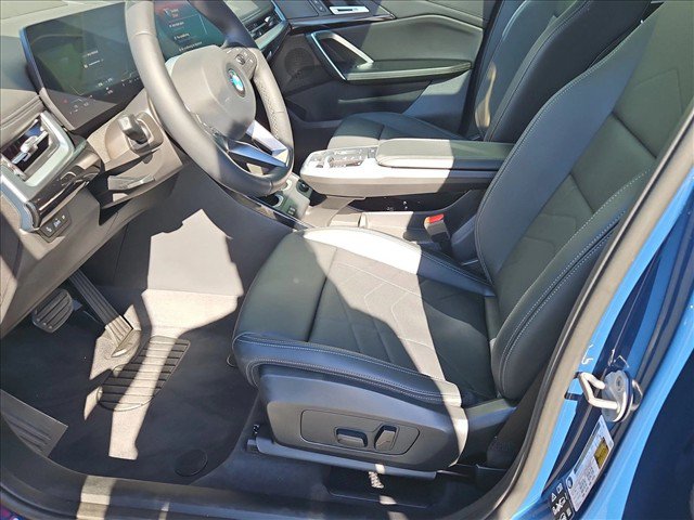 Used 2026 BMW X1 xDrive28i w/ Technology Package AWD/4WD image 16