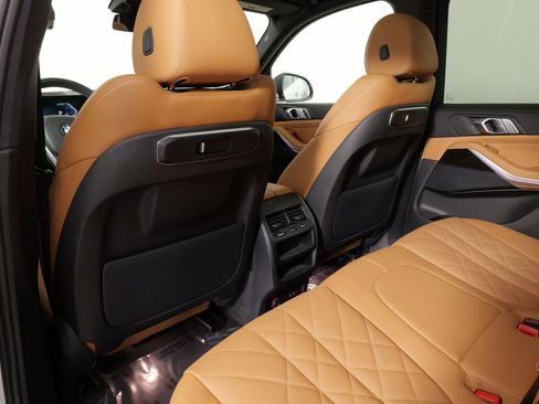 Used 2024 BMW X5 xDrive40i image 33