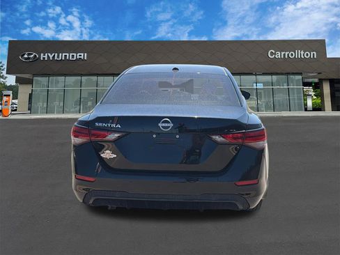Used 2025 Nissan Sentra SV w/ All-Weather Package FWD image 6