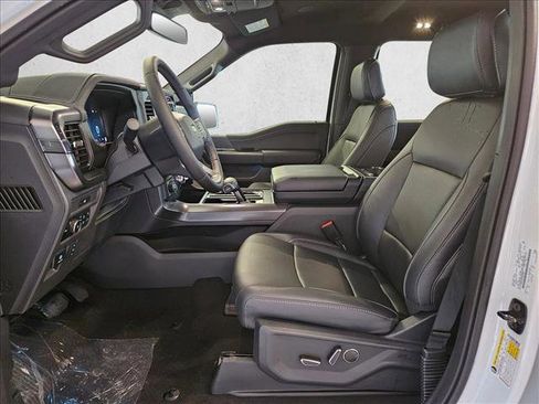 New 2025 Ford F150 Lariat w/ Equipment Group 502A High image 4