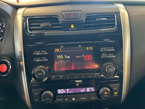Used 2013 Nissan Altima 2.5 SV FWD image 11
