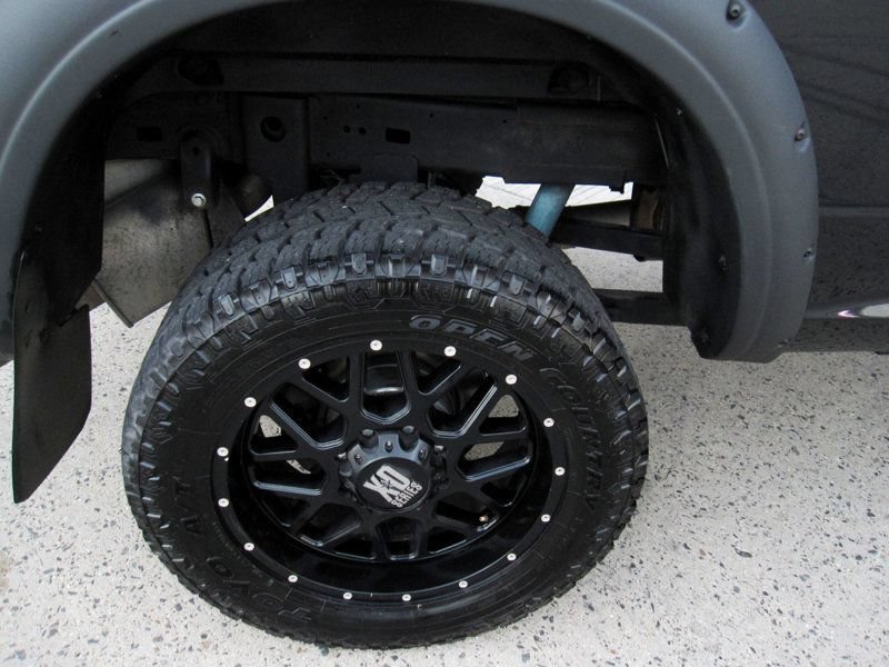 Used 2018 RAM 2500 Laramie w/ Sport Appearance Group AWD/4WD image 35
