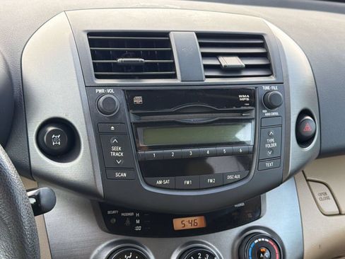 Used 2011 Toyota RAV4 4WD w/ Base L4 Extra Value Pkg image 17