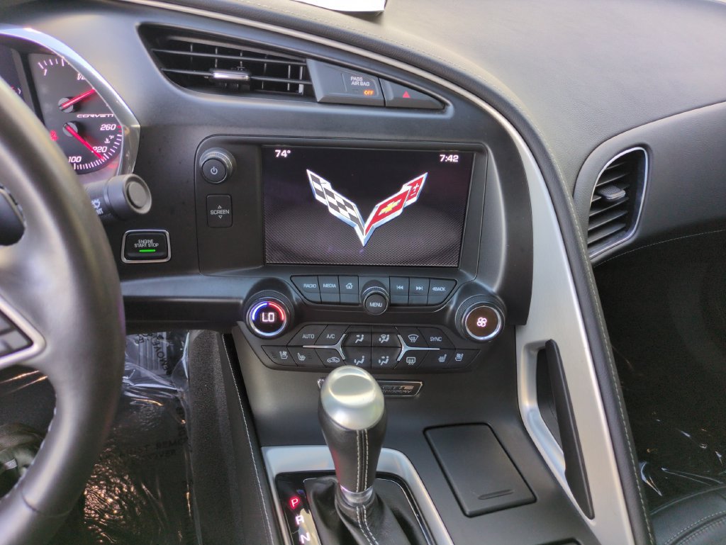 Used 2014 Chevrolet Corvette Stingray Convertible w/ 2LT Preferred Equipment Group RWD image 18
