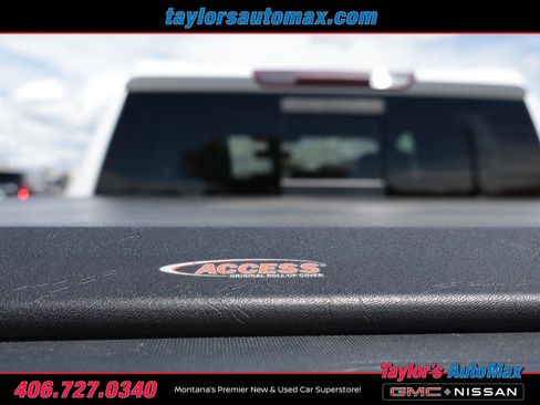 Used 2019 Chevrolet Silverado 1500 LT Trail Boss AWD/4WD image 34