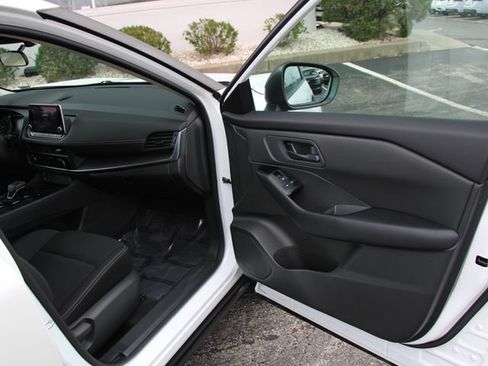 Certified 2025 Nissan Rogue S AWD/4WD image 30