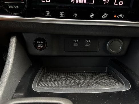 Used 2026 Nissan Rogue SV FWD image 28