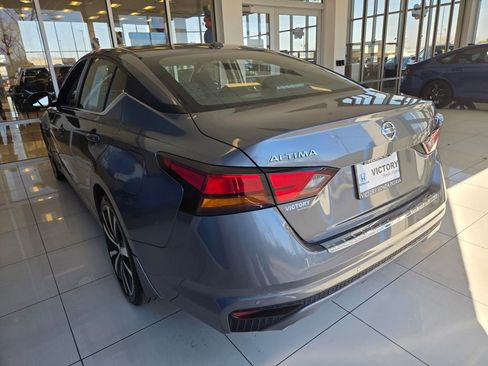 Used 2022 Nissan Altima 2.5 SR image 8