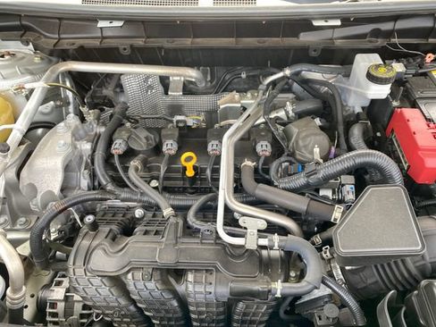Used 2024 Mitsubishi Outlander SE AWD/4WD image 27