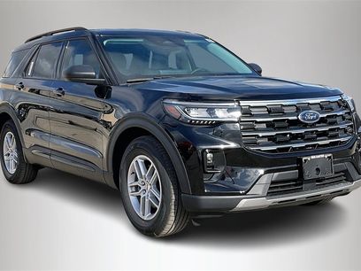 New 2026 Ford Explorer Active w/ Active Comfort Package