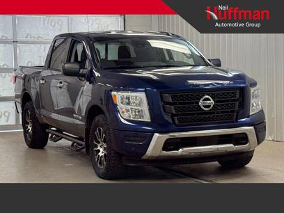 Used 2021 Nissan Titan SV w/ SV Convenience Package