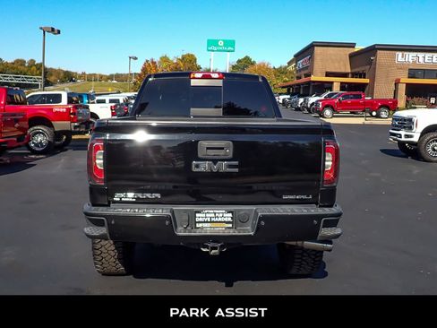 Used 2018 GMC Sierra 1500 Denali image 7