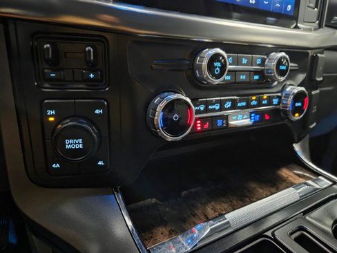 Used 2023 Ford F150 Lariat AWD/4WD image 53