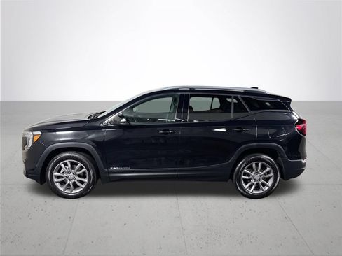 Used 2024 GMC Terrain SLT AWD/4WD image 9