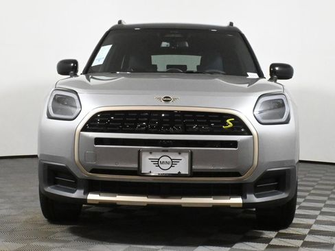 Used 2025 MINI Cooper Countryman SE w/ Comfort Package Max image 10