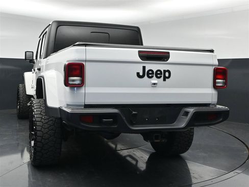 Used 2020 Jeep Gladiator Sport w/ Quick Order Package 24S AWD/4WD image 7
