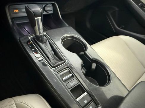 Used 2022 Honda Civic Touring image 24