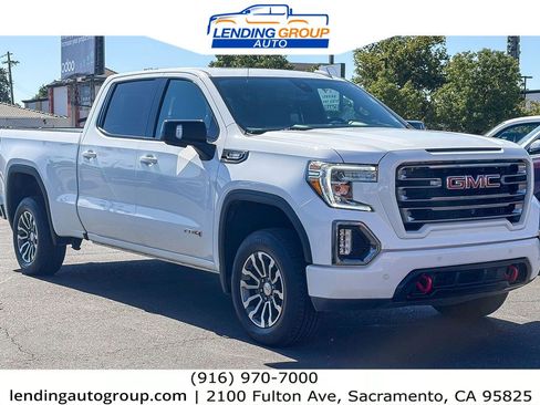 Used 2021 GMC Sierra 1500 AT4 w/ Technology Package AWD/4WD image 5