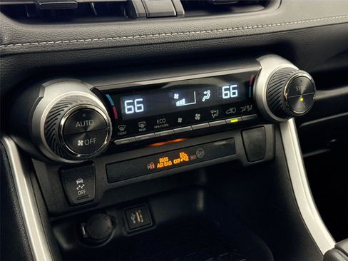 Certified 2025 Toyota RAV4 XLE image 25