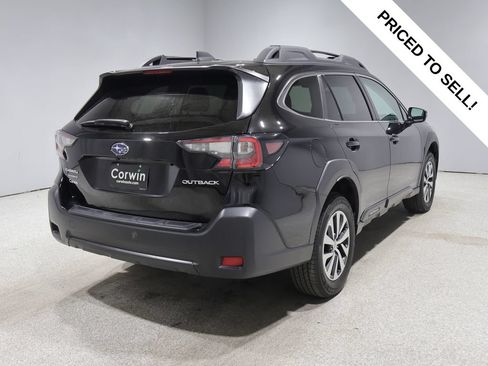 Used 2023 Subaru Outback Premium AWD/4WD image 2