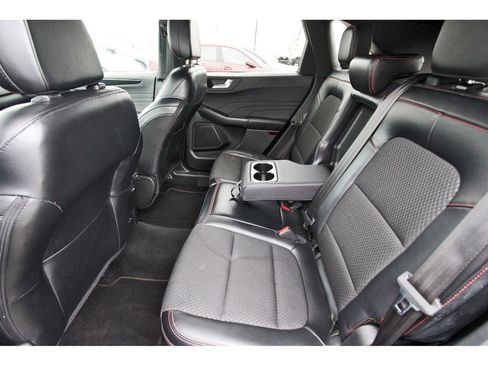 Used 2023 Ford Escape ST-Line image 7